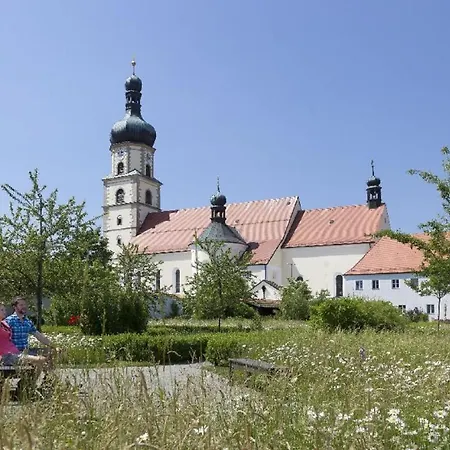 Hohenbogen Lägenhet Neukirchen beim Heiligen Blut